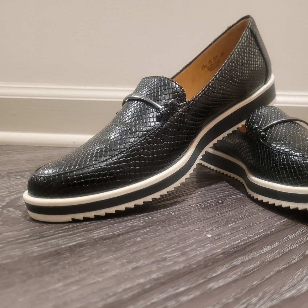 Naturalizer Ranger Snake Embossed Shoe - Picture 2 of 5
